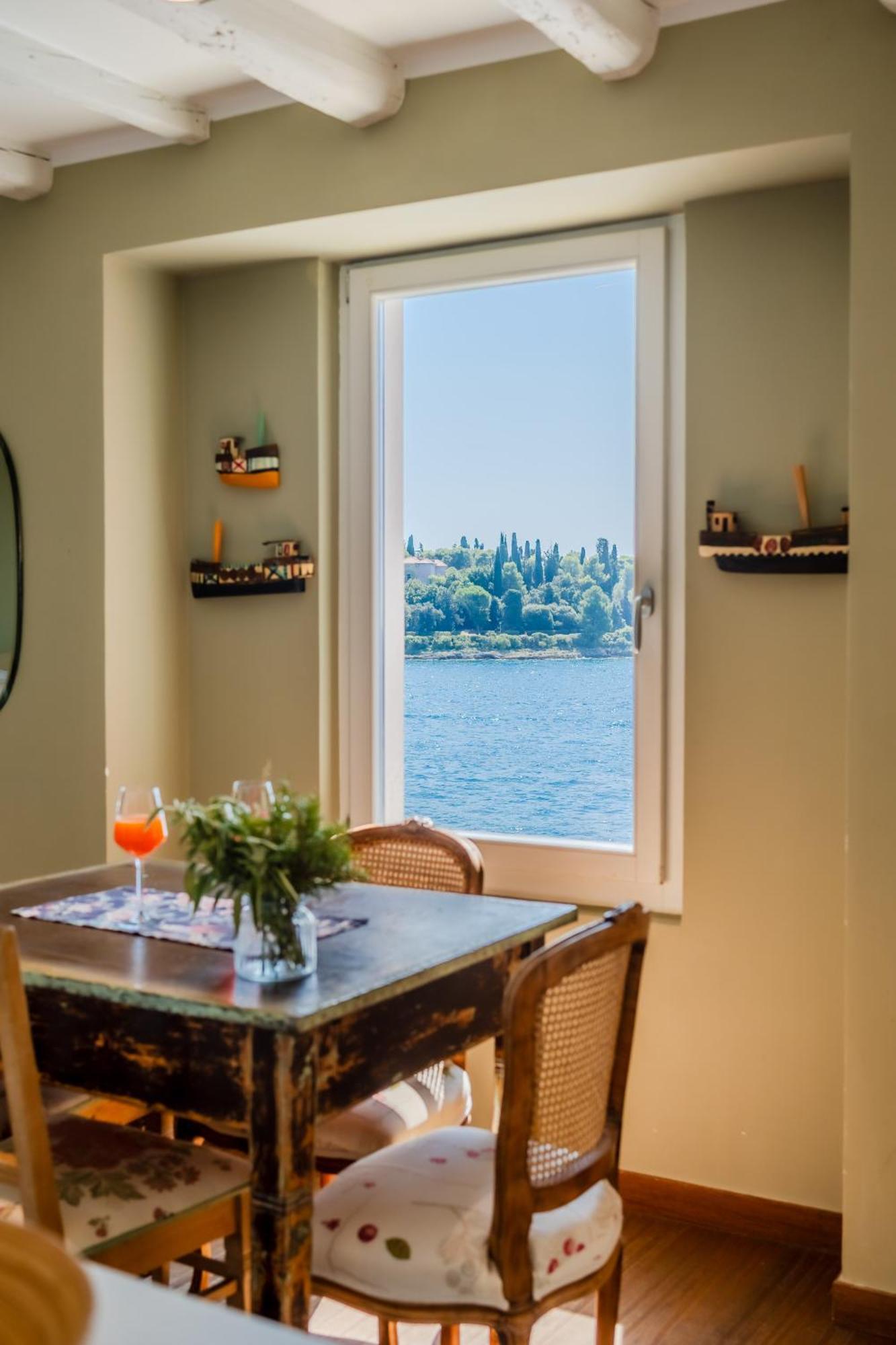 Apartment Mediterraneo Rovinj Eksteriør billede